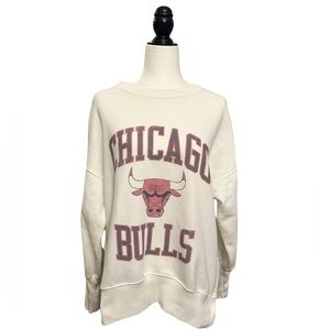 ABERCROMBIE & FITCH Chicago Bulls Sweatshirt